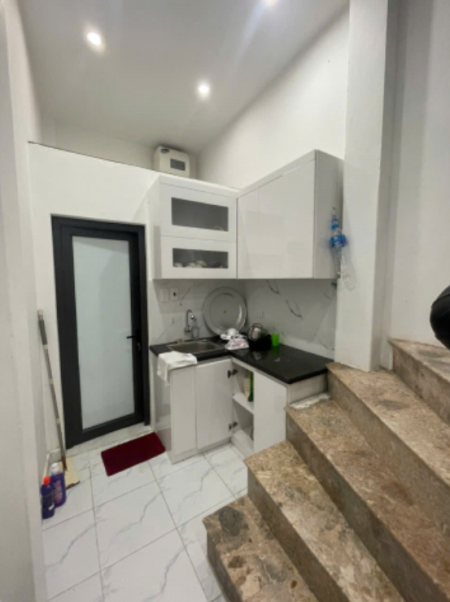 CHO THUÊ NGUYÊN CĂN BẠCH MAI, 50M 3T, 3 NGỦ, ĐỦ NỘI THẤT 11TR 0965549363