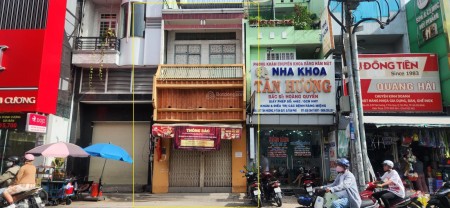Cho thuê nhà Mặt Tiền Tân Hương Q.Tân Phú 76m², 3 Tầng - NGAY CẠNH CHỢ