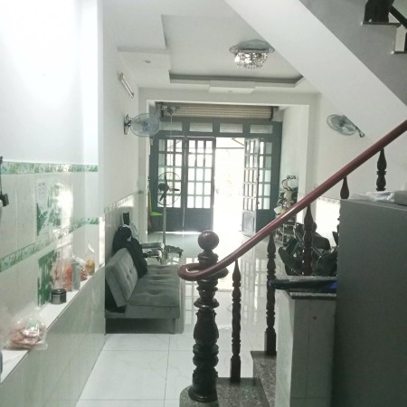 Cho thuê nhà nguyên căn MTKD đường T6 4 tấm mới
