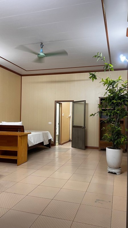 Chính chủ cho thuê nhà tại Địa chỉ: Số 4A ngõ 96 Tô Ngọc Vân - Quận: Tây Hồ