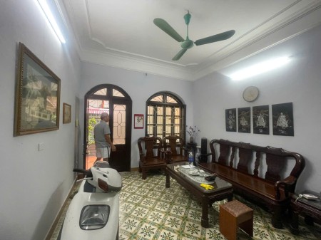 Đi đến slide 1