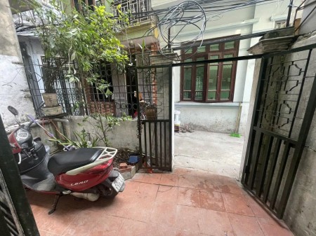 Nhà riêng ngõ 190 hoàng mai dt60m2x2t giá 8tr