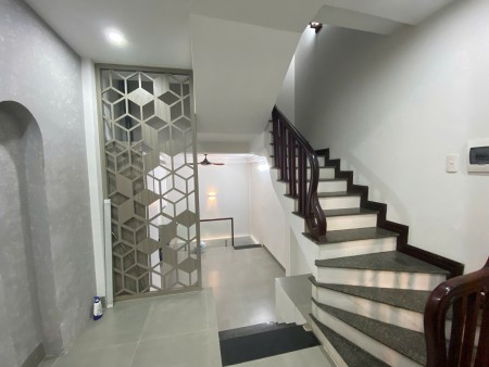 Đi đến slide 6