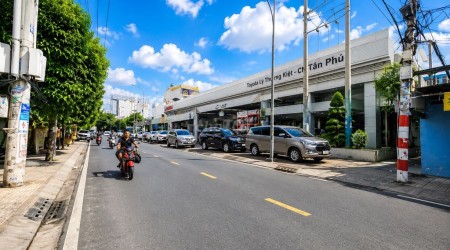 Đi đến slide 2