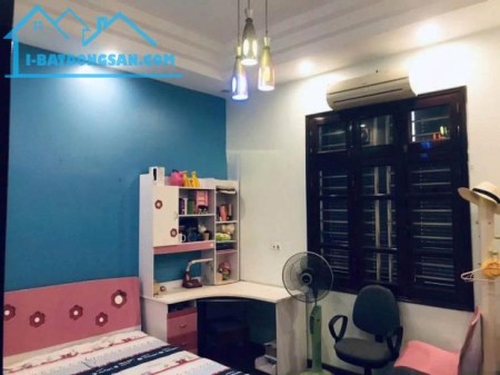 CHO THUÊ NHÀ LÀM VĂN PHÒNG, Ở – NGHĨA ĐÔ, CẦU GIẤY 80M² × 4 TẦNG 25 TRIỆU/THÁNG