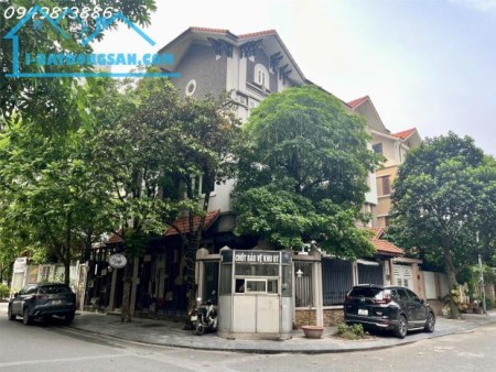 Cho thuê biệt thự lô góc cao cấp Vimeco 2, nội thất cao cấp, phù hợp làm trụ sở công ty,VP