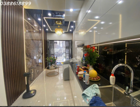 CHO THUÊ NHÀ NGUYÊN CĂN THỤY KHUÊ – TÂY HỒ 5 TẦNG - 3PN – 4WC FULL ĐỒ 11,5 TRIỆU/THÁNG