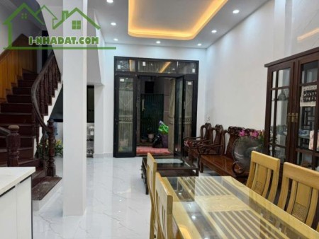 Đi đến slide 1