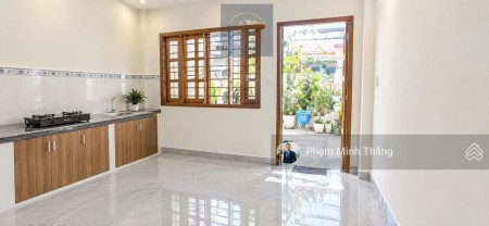 Cho thuê nhà Mặt Tiền Tân Sơn Nhì 68m², 4TẦNG, 29Triệu-CẠNH NGÃ TƯ, CHUNG CƯ