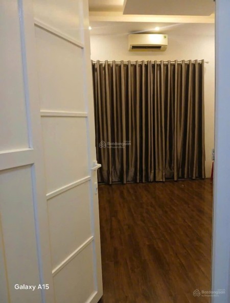 Đi đến slide 1