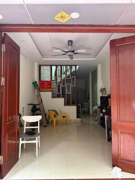 CHO THUÊ NHÀ NGUYÊN CĂN NGÕ 1XX NGUYỄN HOÀNG – NAM TỪ LIÊM 40M² × 5 TẦNG 7PN 15 TRIỆU/THÁNG