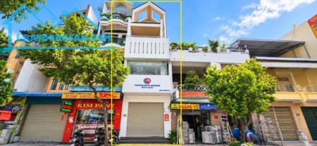 Cho thuê nhà Mặt Tiền Nguyễn Sơn 80m², 4TẦNG - NGAY VÒNG XOAY - ĐỐI DIỆN KHU ẨM THỰC,THƯƠNG HIỆU