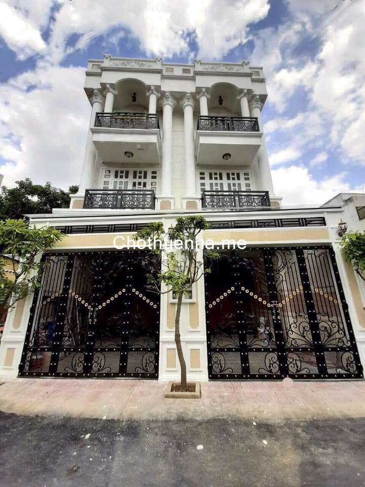 Nhà cho thuê mặt đường số 75 Tân Phong Quận 7. Nhà đẹp vị trí tốt giá ổn. Liên hệ Phượng 0976562252 để xem nhà.