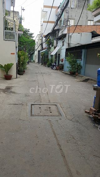 Cho thuê nhà Nc tại Lương Hữu Khách, Quận 1. Cho thuê với giá 13,5 triệu Lh xem nhà 0942944116 Hòa
