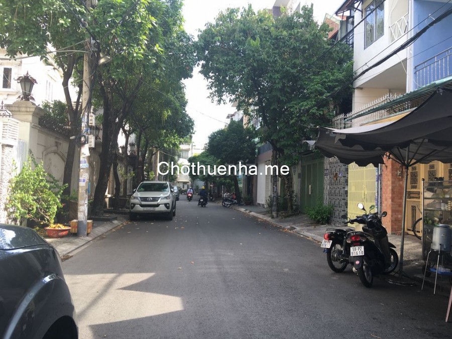 Cho thuê nhà nguyên căn 2 lầu tại Tân Bình ngay trên đường Lê Minh Hoàng khu dân cư vị trí dễ tìm
