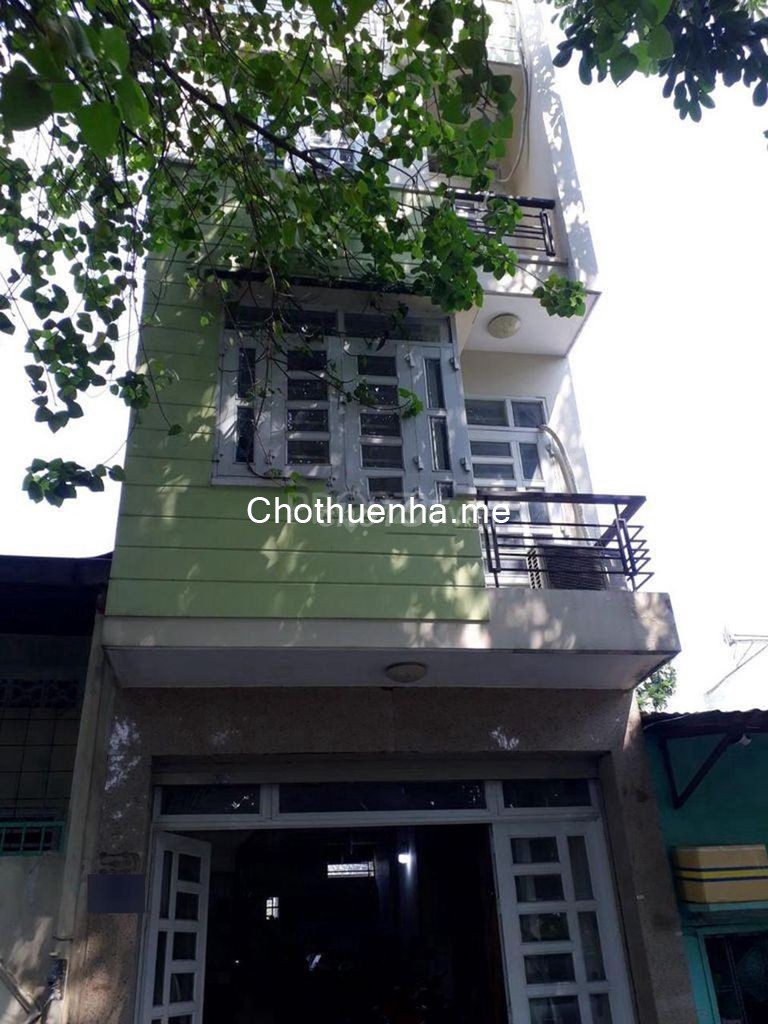 Cho thuê nhà nguyên căn tại Nguyễn Văn Khối Quận Gò Vấp, dtst 192m2 1 trệt 3 lầu