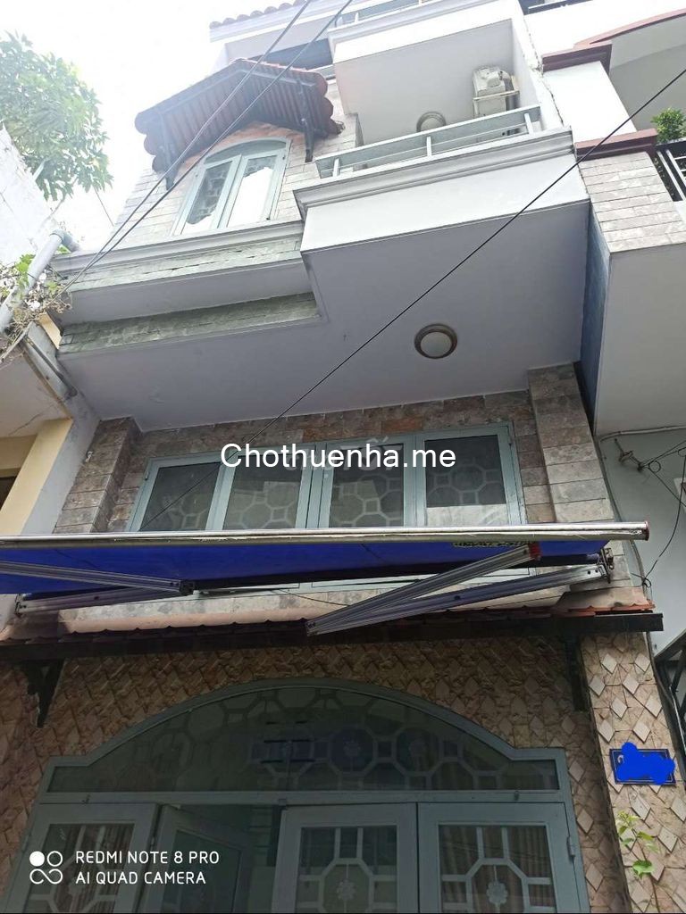 Cần cho thuê nhà nguyên căn 1 trệt 3 lầu đúc kiên cố tại Nguyễn Văn Đậu Quận Bình Thạnh
