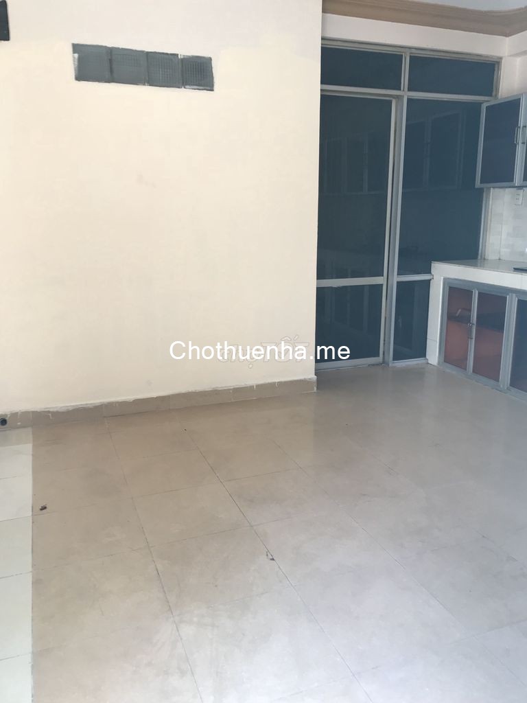 Có nhà hẻm 1073/58 CMT8, Quận Tân Bình cần cho thuê giá 18 triệu/tháng, dtsd 40m2