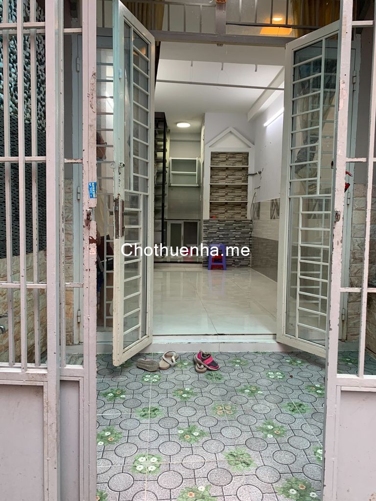 Cần cho thuê nhà nguyên căn 4 tầng tại Nguyễn Văn Đậu, Phường 6, Bình Thạnh