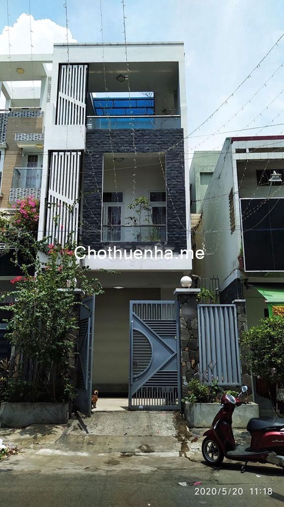 Cho thuê nguyên căn 340m2, 3 tấm, còn mới, hẻm Khuông Việt, Tân Phú, giá cho thuê 20 triệu/tháng
