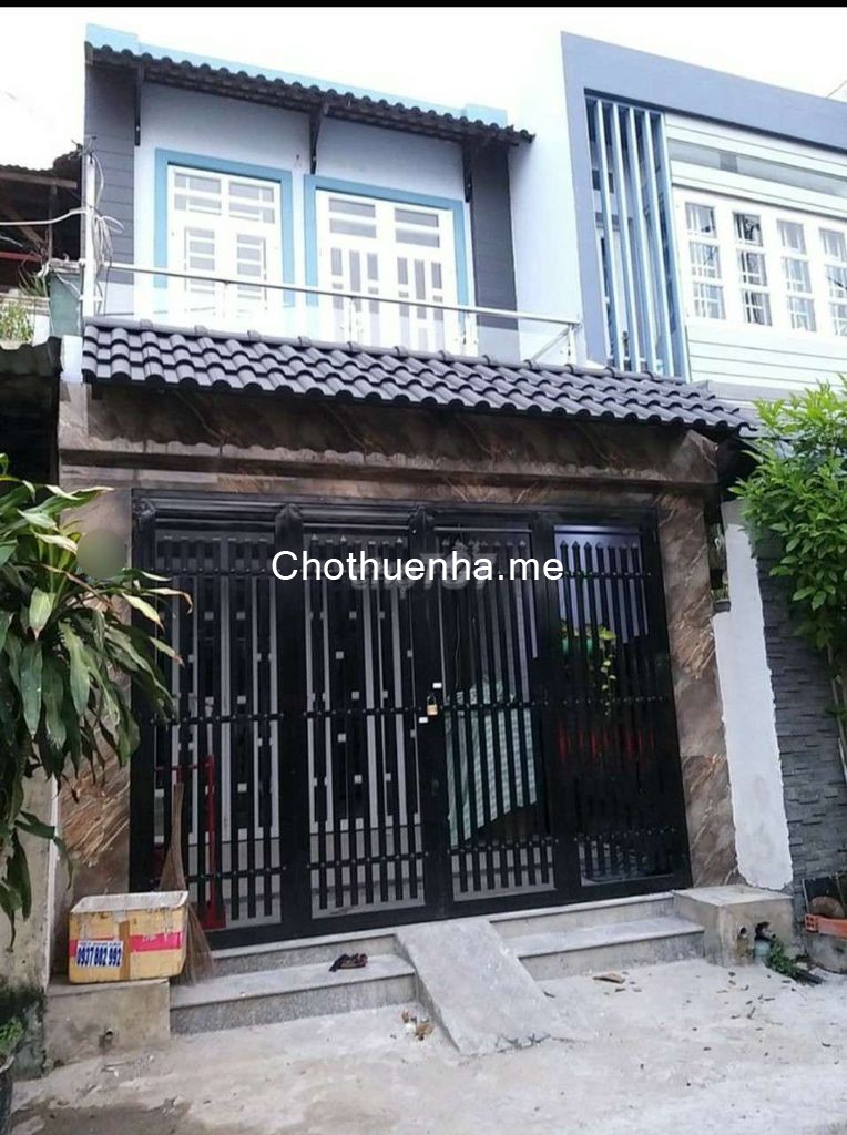 Cho thuê nhà nguyên căn mới tinh, Diện tích 4m x 18m, gồm 4 phòng ngủ tại đường Thạch Lam, Tân Phú