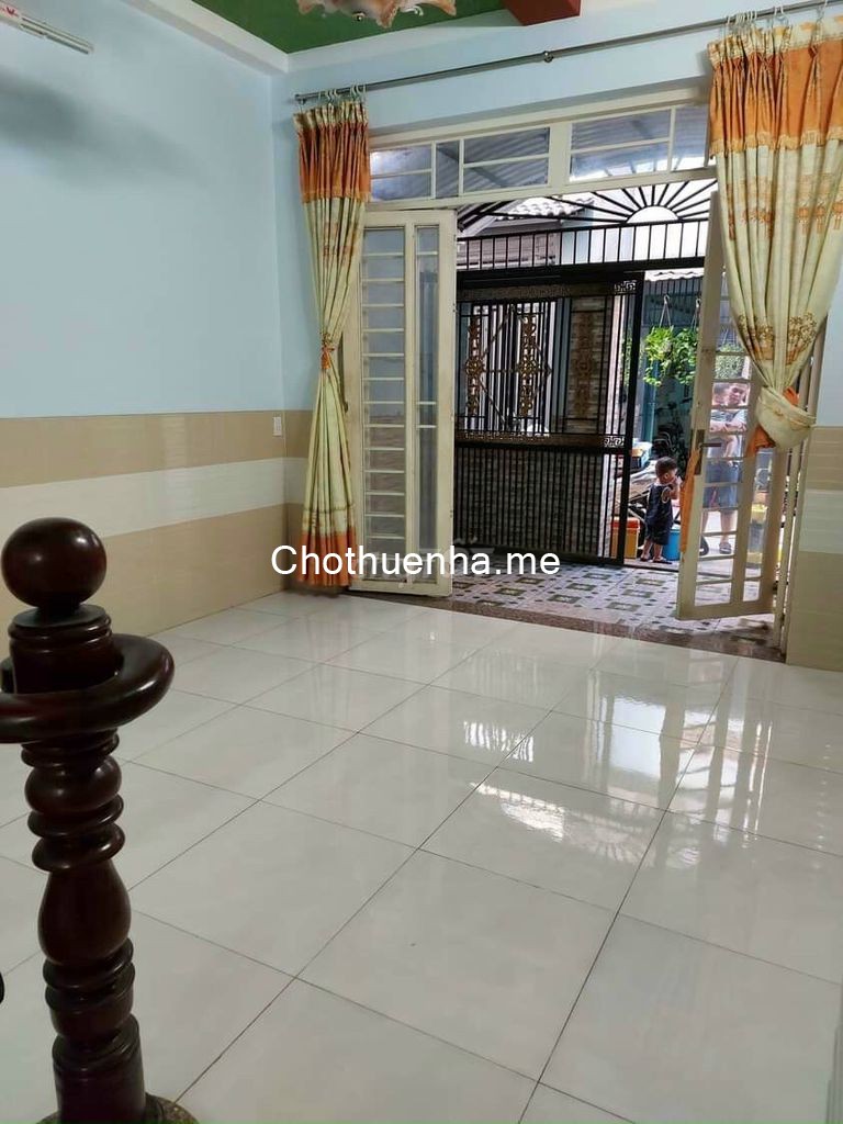 Cần cho thuê căn nhà diện tích 4m x 18m tại đường Nguyễn Thị Thảnh, Hóc Môn