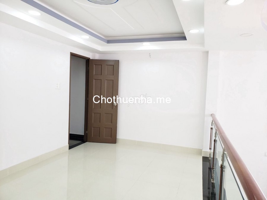 Nhà cho thuê nguyên căn 1 trệt 1 lững 1 lầu, 4pn tại Quận Tân Phú