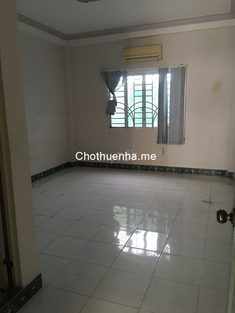 Có nhà trống đường số 17, Quận 7 cần cho thuê nhanh giá 20 triệu/tháng, dtsd 60m2, 4 tầng