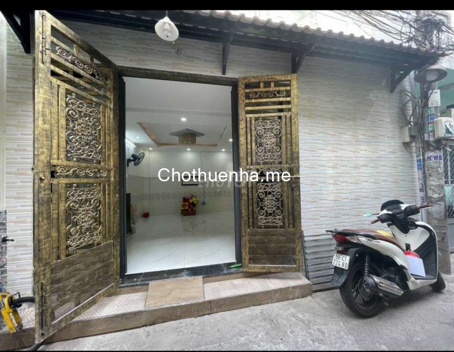 Cho thuê căn nhà đúc 5 tấm bê tông kiên cố, nhà mới, kiên trúc đẹp quận Tân Phú