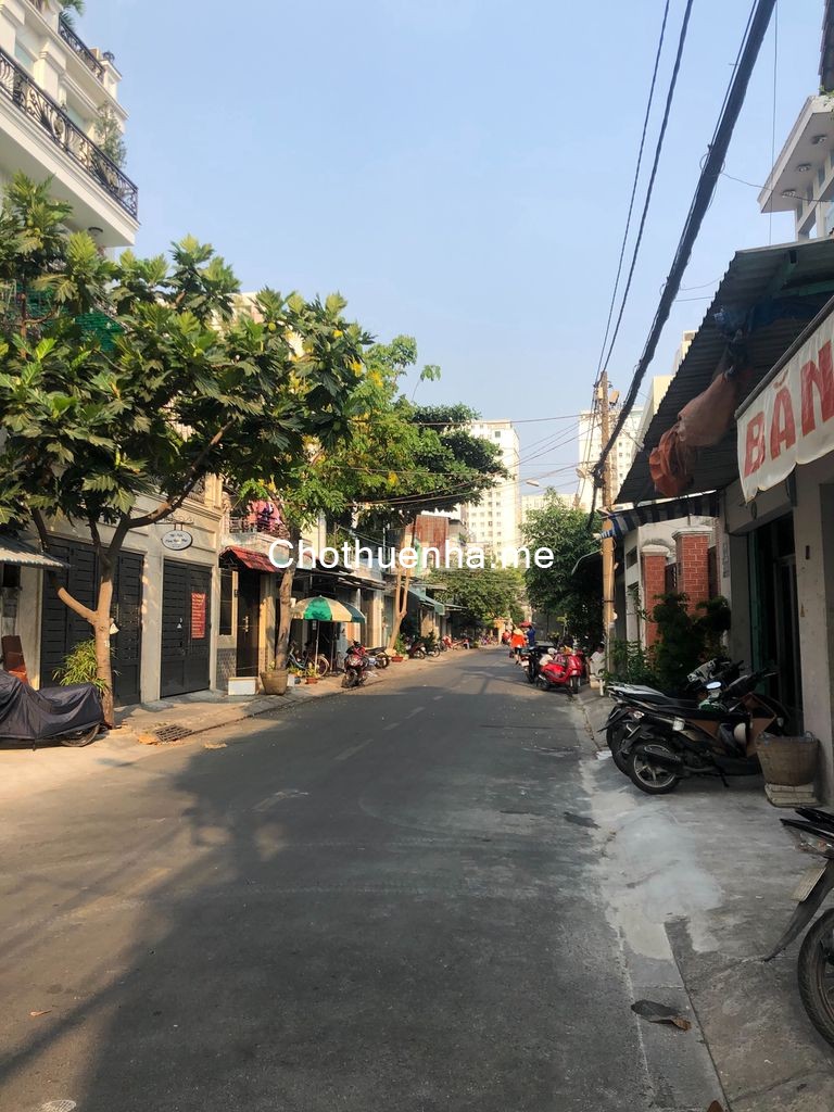Cho thuê nhà nguyên căn 7PN, 8WC trên đường Ỷ Lan, Hiệp Tân, Tân Phú