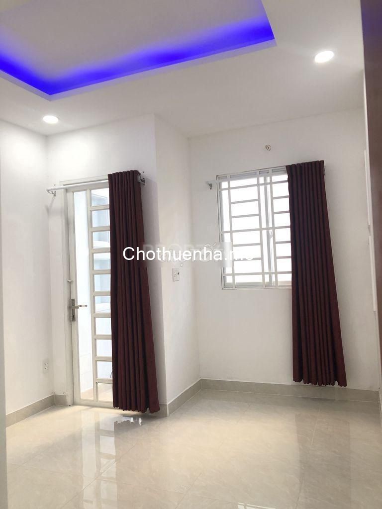 Cho thuê nhà chính chủ rộng 72m2 2 PN, có sẵn nội thất, giá 13 triệu/tháng, hẻm Nguyễn Thượng Hiền, Phú Nhuận