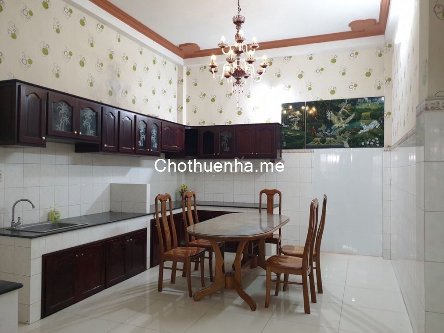 Nguyên căn cần cho thuê nhà rộng 68m2, 3 tầng sân thượng, giá 16 triệu/tháng, Nguyễn Cửu Đàm, Tân Phú