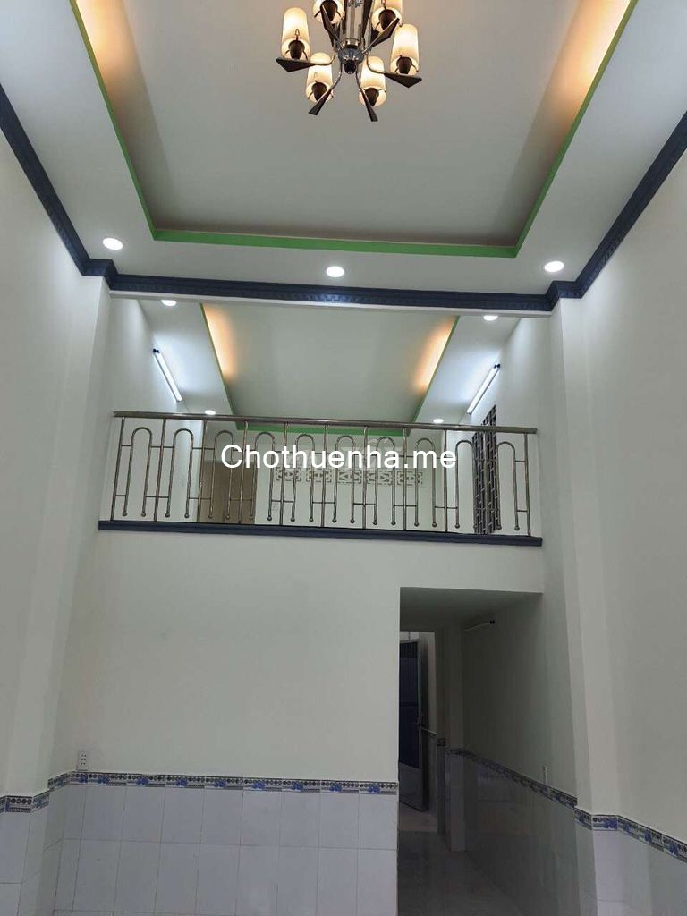 Nhà cấp 4 còn mới cần cho thuê tại hẻm 22 đường Phú Thuận, Quận 7, rộng 90m2, giá 10 triệu/tháng