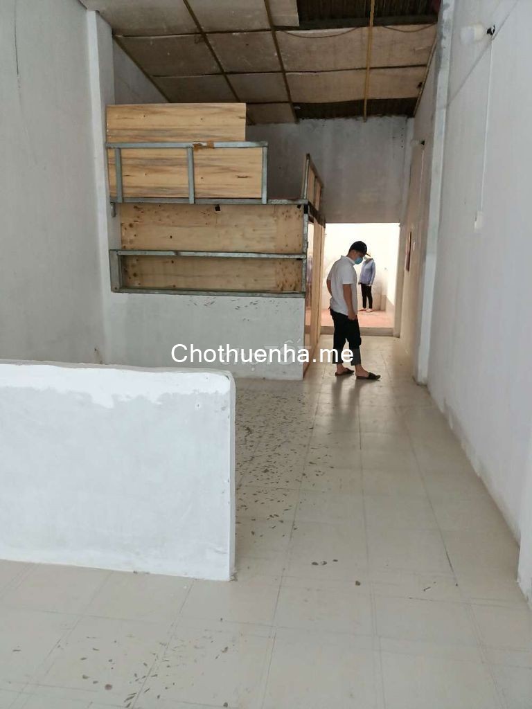 Chính chủ cần cho thuê nhà rộng 84m2 (4mx21m), cấp 4, đường Hương Lộ 2, Bình Tân, giá 6 triệu/tháng