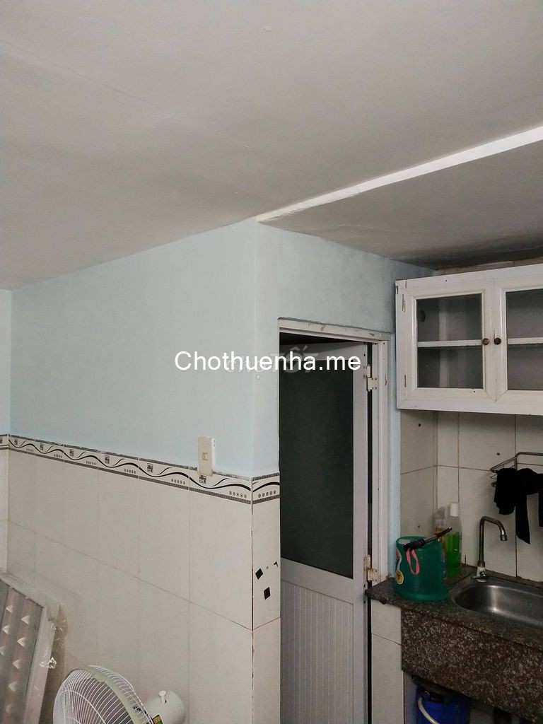 Nguyên căn đúc kiên cố 36m2, 1 tầng đúc, kiên cố Trần Thánh Tông, Tân Bình, giá 5 triệu/tháng