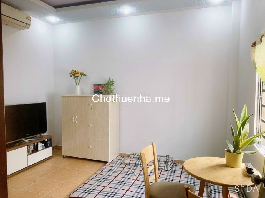 Cho thuê nhà kinh doanh căn hộ 13 phòng, dt 100m2, giá 29 triệu/tháng, hẻm Đỗ Thừa Tự, Tân Phú