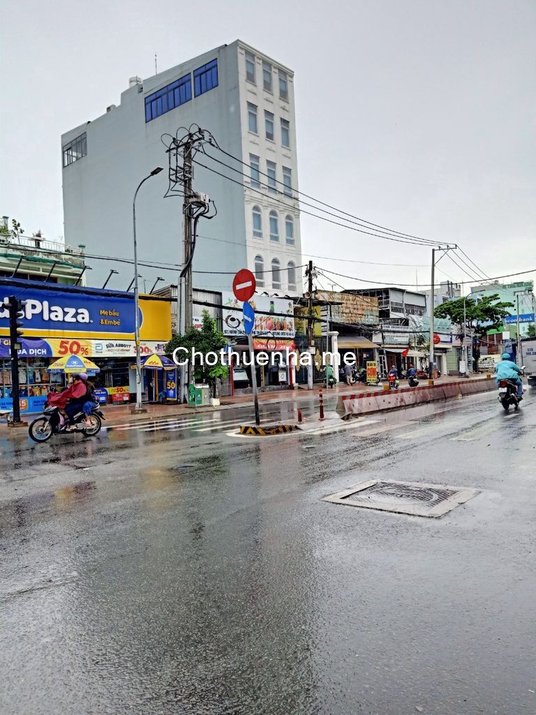 Nhà hẻm Phú Thuận, Quận 7 cần cho thuê giá 14 triệu/tháng, dtsd 60m2, còn mới