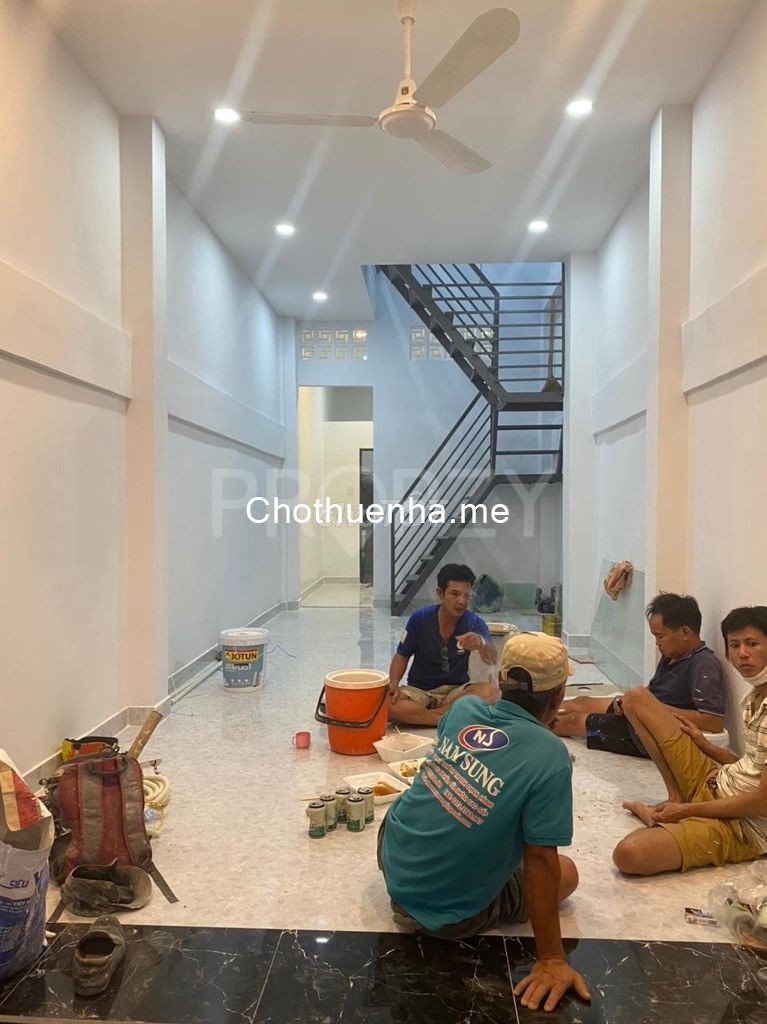 Để trống cần cho thuê nhà 84m2, 2 tầng chính chủ, giá 13 triệu. đường Trường Chinh, Tân Bình