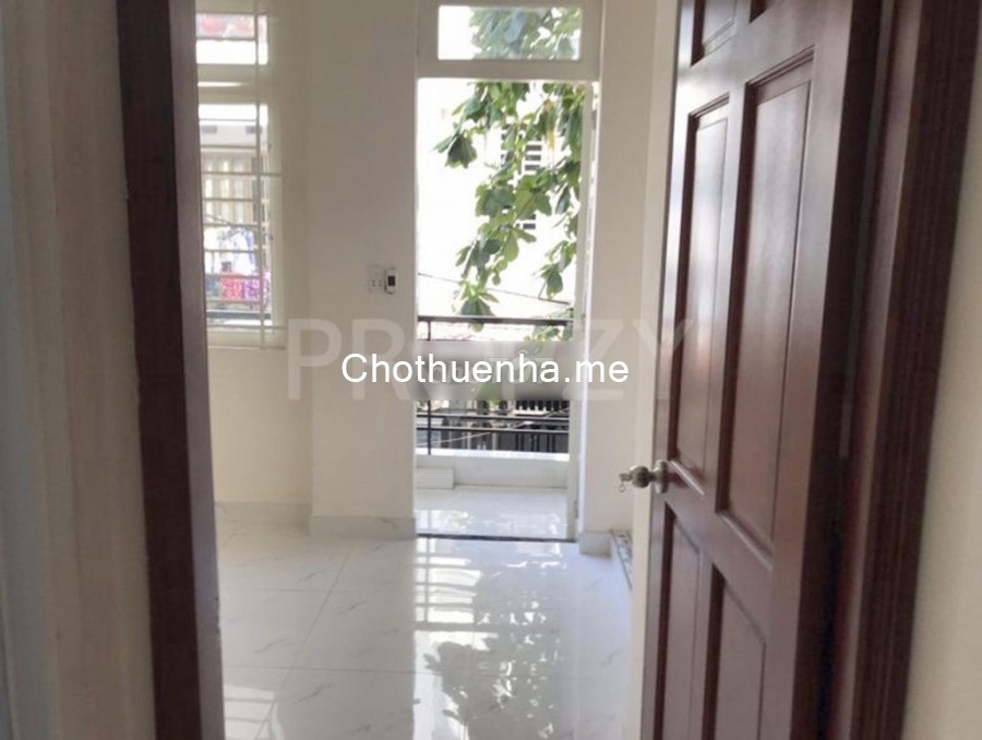 Chủ cho thuê nhà 1 trệt, 2 lầu, giá 10 triệu/tháng, dtsd 42m2, hẻm Quang Trung, Gò Vấp