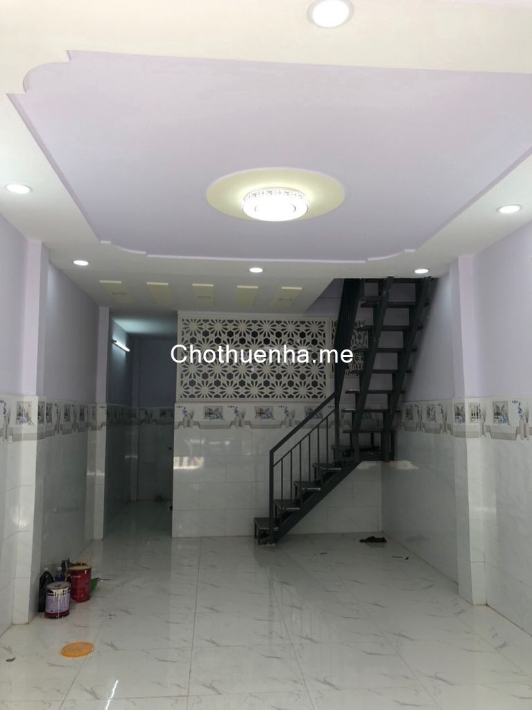 Có nhà rộng 40m2, nguyên căn đúc, 2 pn, hẻm Bình Trị Đông, Bình Tân, giá 6 triệu/tháng