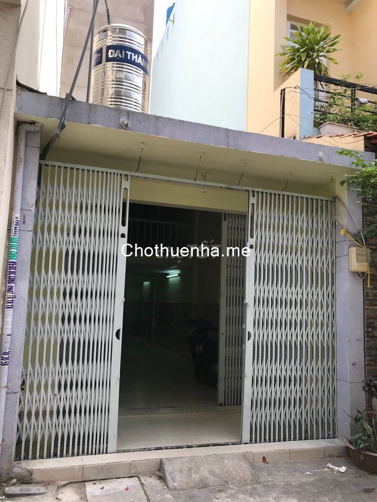 Hẻm thông 687 Lạc Long Quân, Tân Bình cần cho thuê giá 7 triệu/tháng, dtsd 43m2