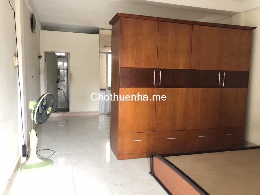 Cho thuê nhà 1 trệt, 1 lầu rộng rãi, dt 56m2, giá 12 triệu/tháng, hẻm Nguyễn Oanh, Gò Vấp