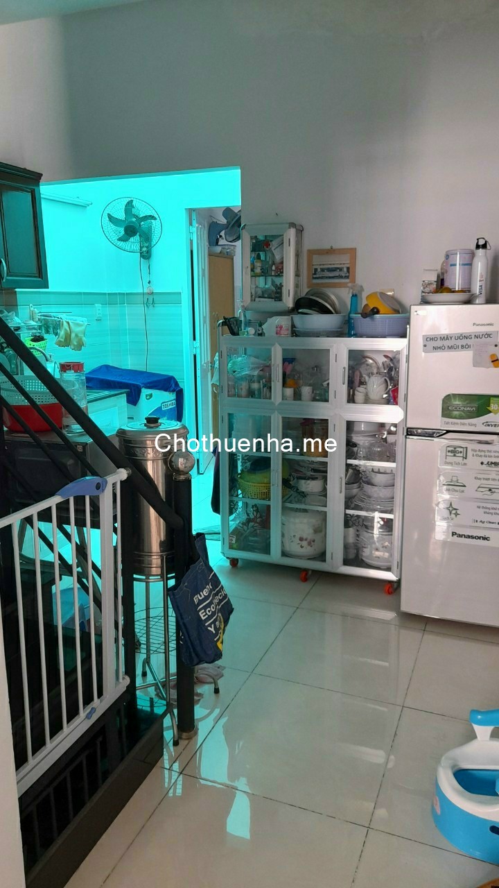 Cho thuê nhà Phạm Văn Chiêu P9 Gò Vấp sẵn máy lạnh