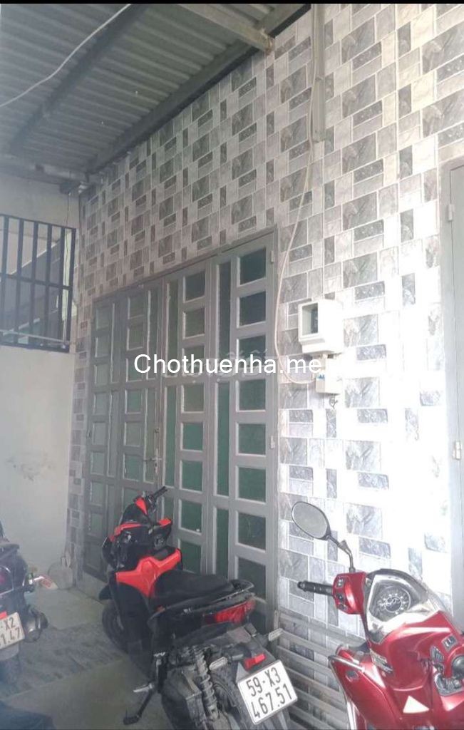 Nhà 1 trệt, 1 lửng kiên cố dt 30m2, cần cho thuê nhanh giá 2.8 triệu/tháng, đường số 48, Thủ Đức