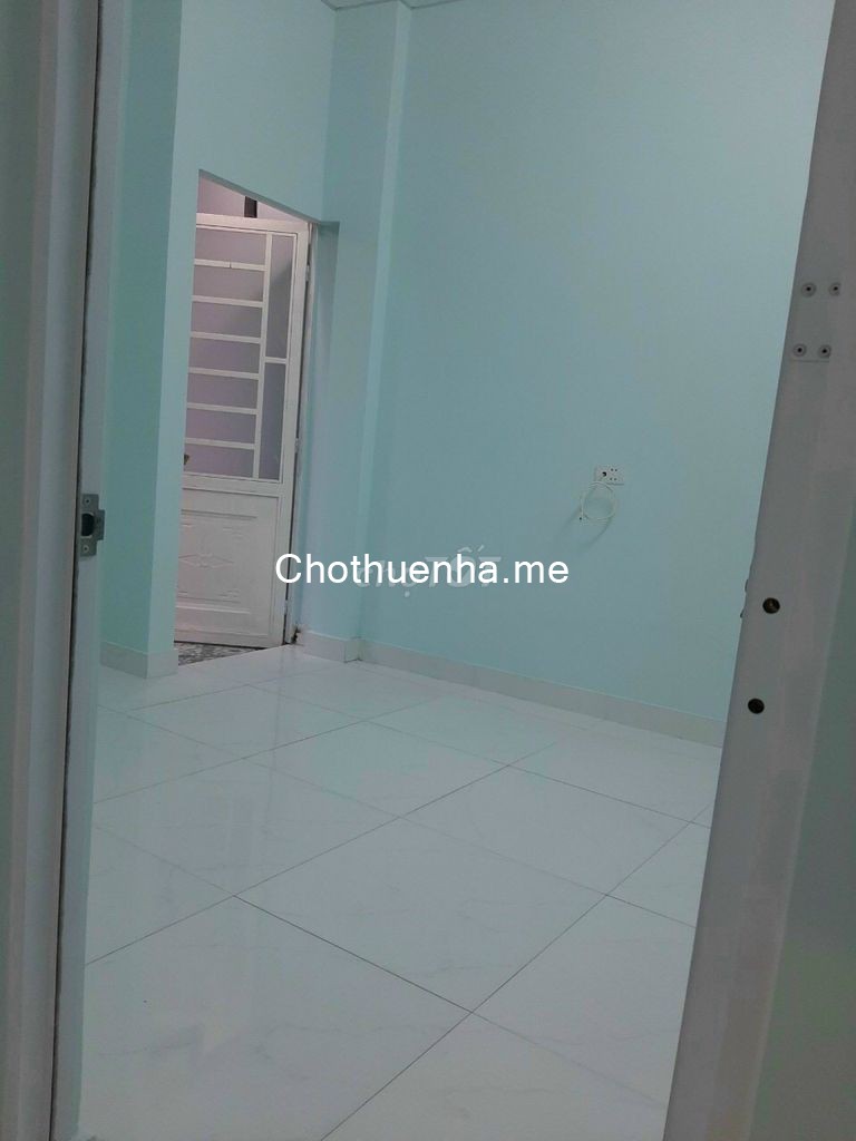 Nhà nguyên căn đúc kiên cố, dtsd 45m2, 1 trệt, 1 lầu, giá 6 triệu/tháng, đường Nguyễn Văn Khối