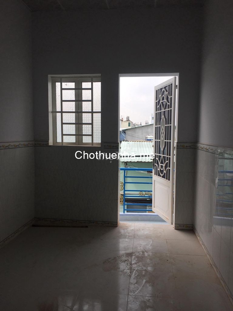 Nguyên căn chủ cần cho thuê Quận Tân Bình, 2 tầng, dt 40m2, giá 5.5 triệu/tháng, lh 0933885385