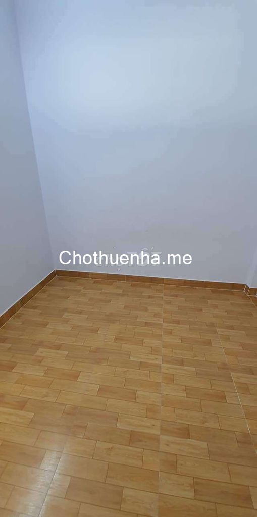 Đường An Phú Đông 9, Quận 12 cần cho thuê giá 6 triệu/tháng, dt 30m2, đúc kiên cố