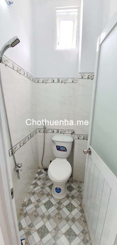 Đường An Phú Đông 9, Quận 12 cần cho thuê giá 6 triệu/tháng, dt 30m2, đúc kiên cố