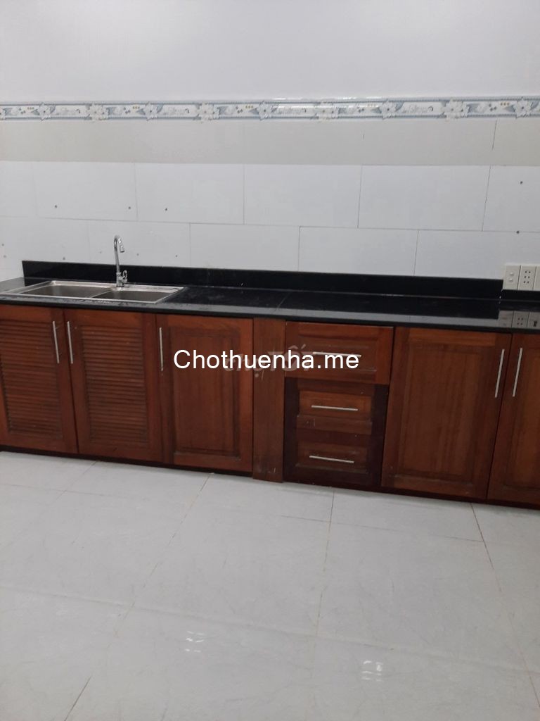 Phạm Hùng Quận 8 cần cho thuê nguyên căn 2 pn, 2 tầng, giá 7.5 triệu/tháng, dt 44m2