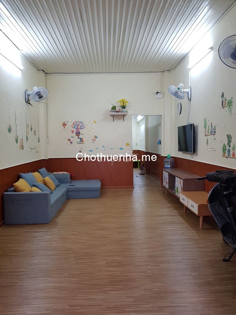 Cấp 4 một trệt trống suốt hẻm 36 Tây Thạnh, Tân Phú cần cho thuê 8 triệu/tháng, dt 100m2